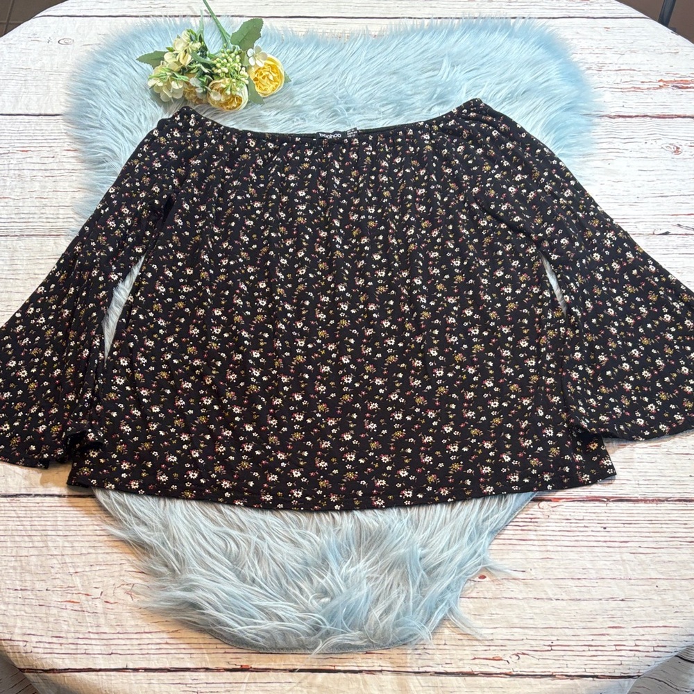 Boohoo Floral Off The Shoulder Bell Sleeve Top sz 12
